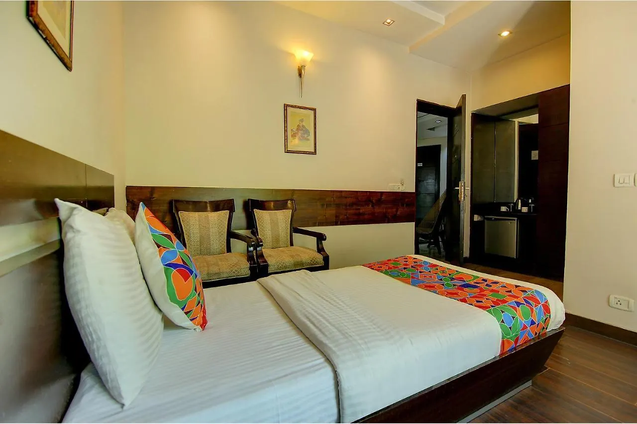 גורגאון Fabhotel Phoenix Hospitality