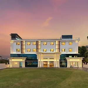https://redolence-aravali-tree-udaipur.udaipurhotels.org
